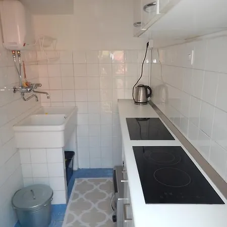 Apartment Amalia *