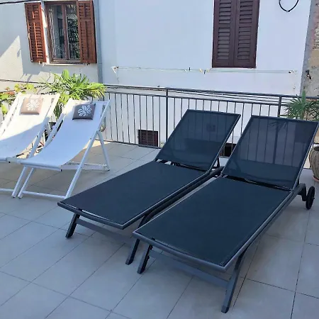 Amalia Apartment
